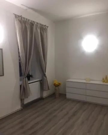 Apartman Deny דירה *