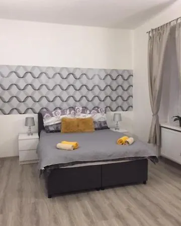 Apartman Deny דירה